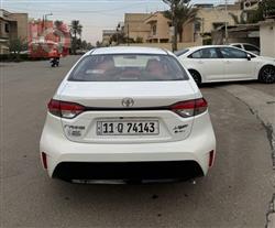 تۆیۆتا کۆرۆلا